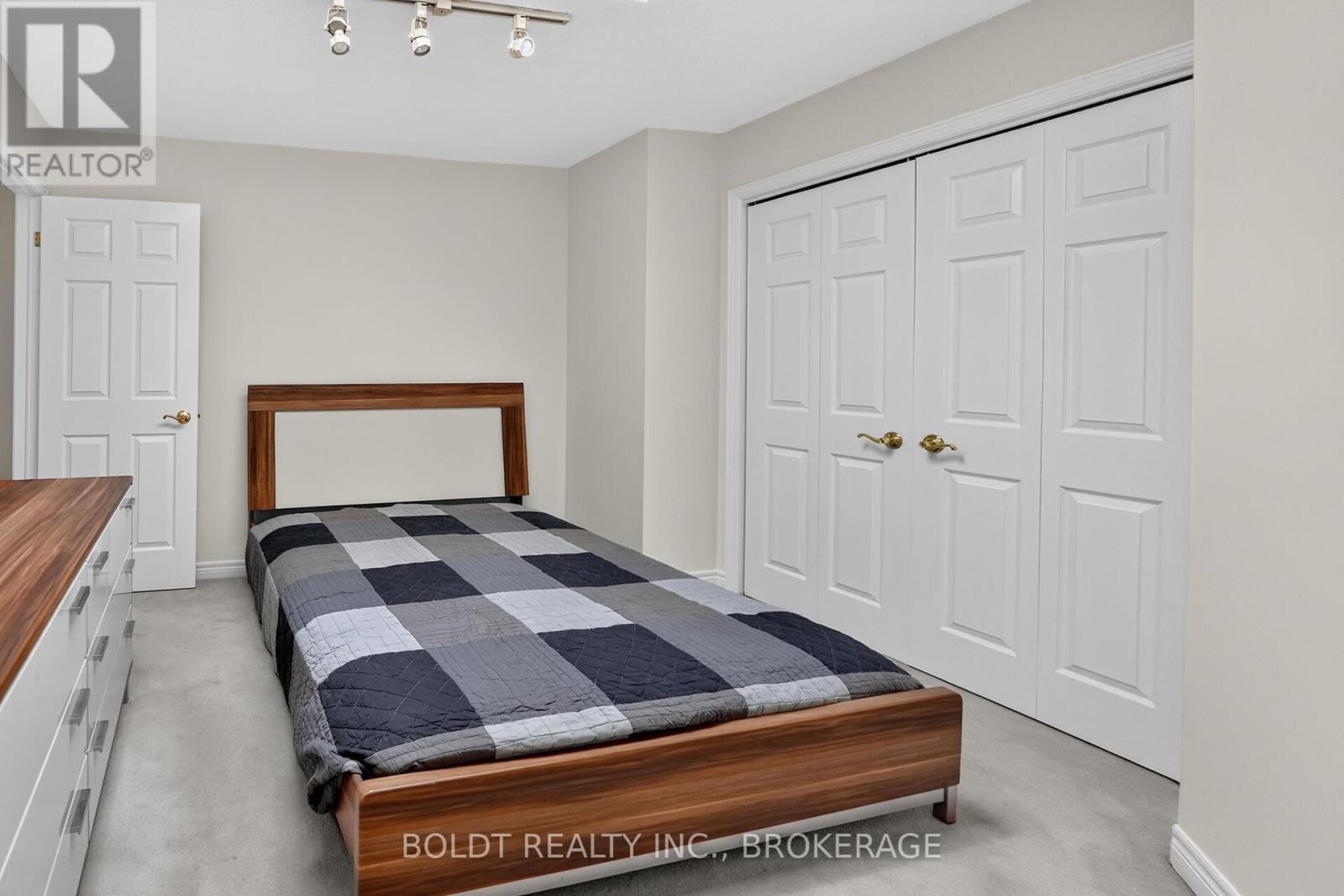 6 Cedar Court, St. Catharines, Ontario  L2S 3V1 - Photo 21 - X13451962