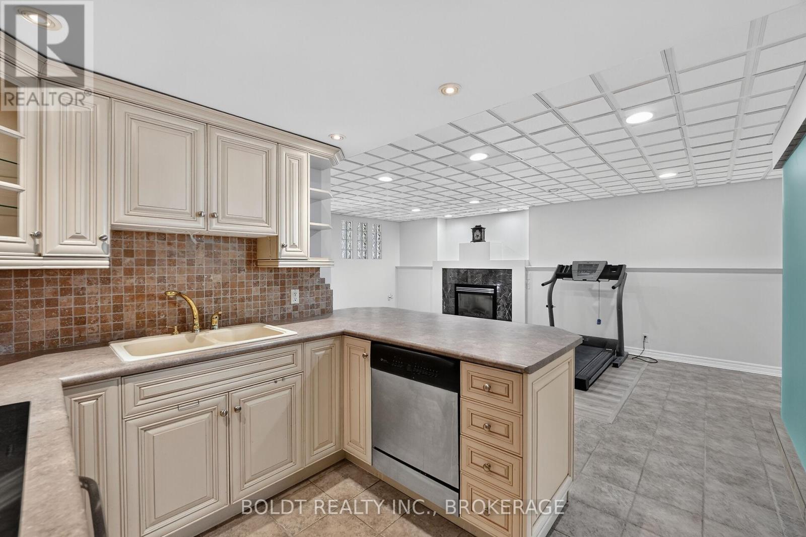 6 Cedar Court, St. Catharines, Ontario  L2S 3V1 - Photo 29 - X13451962