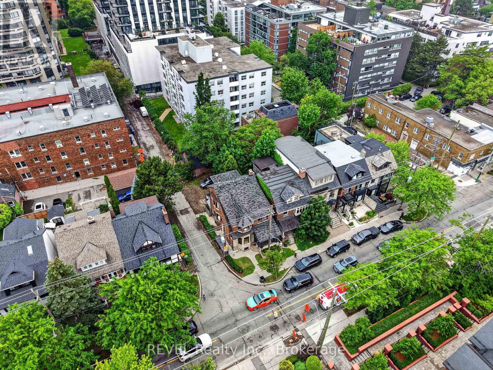 380 Spadina Road, Toronto, Ontario  M5P 2V9 - Photo 14 - C13452232