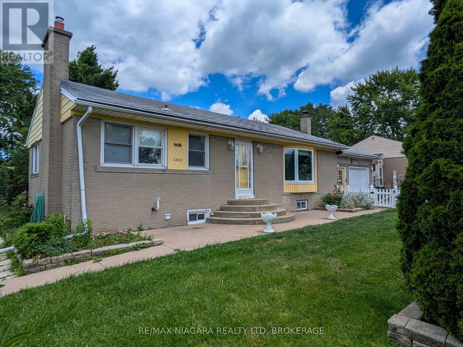 2882 Westbrook Avenue, Fort Erie, Ontario  L0S 1S0 - Photo 3 - X13452714
