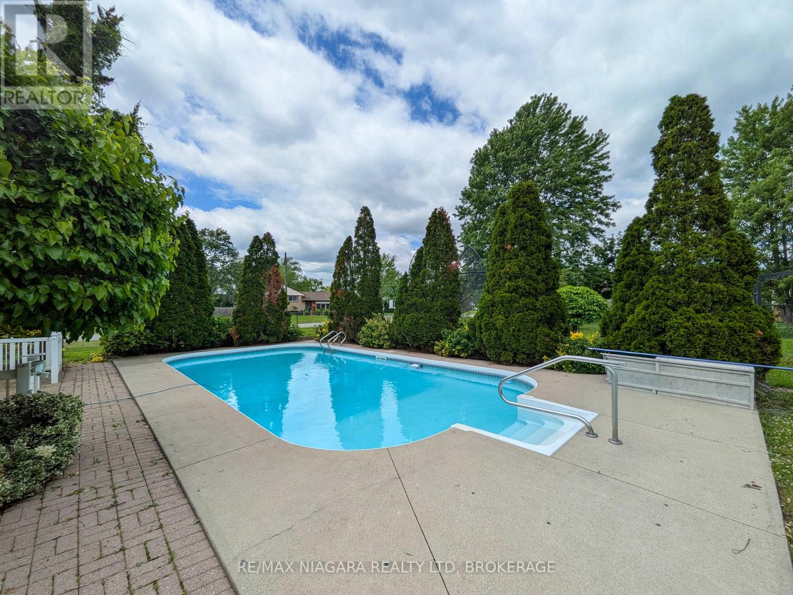 2882 Westbrook Avenue, Fort Erie, Ontario  L0S 1S0 - Photo 4 - X13452714