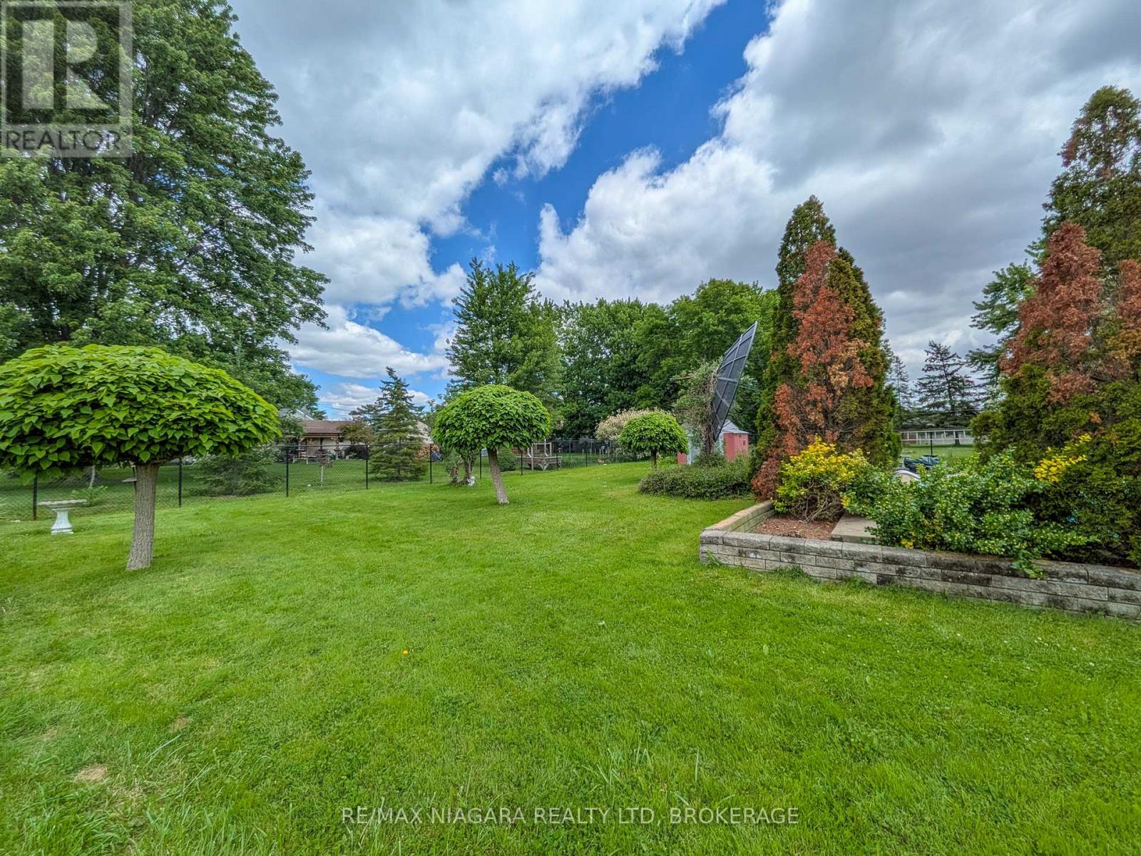 2882 Westbrook Avenue, Fort Erie, Ontario  L0S 1S0 - Photo 7 - X13452714
