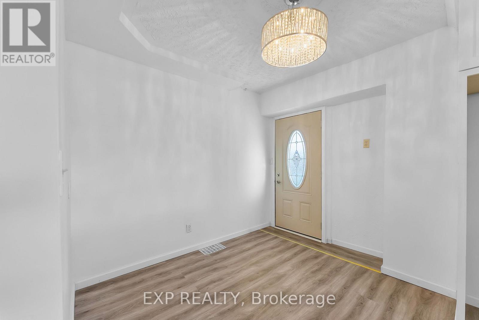 5932 Carlton Avenue, Niagara Falls, Ontario  L2G 5J5 - Photo 12 - X13452826