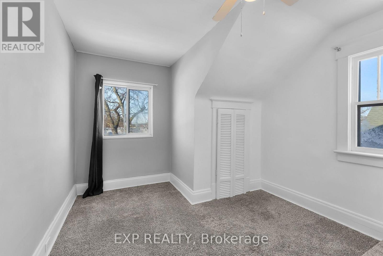 5932 Carlton Avenue, Niagara Falls, Ontario  L2G 5J5 - Photo 14 - X13452826