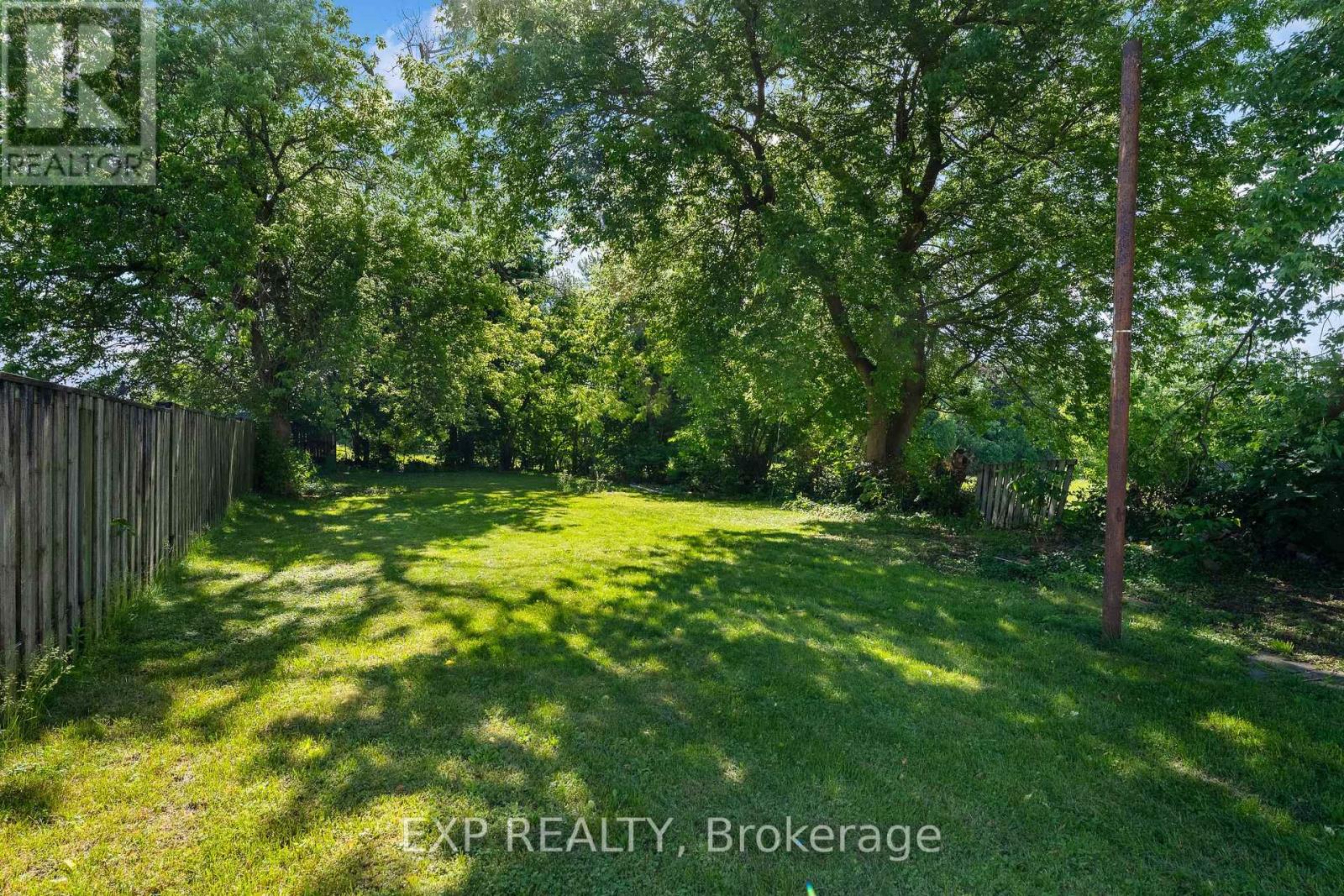 5932 Carlton Avenue, Niagara Falls, Ontario  L2G 5J5 - Photo 5 - X13452826
