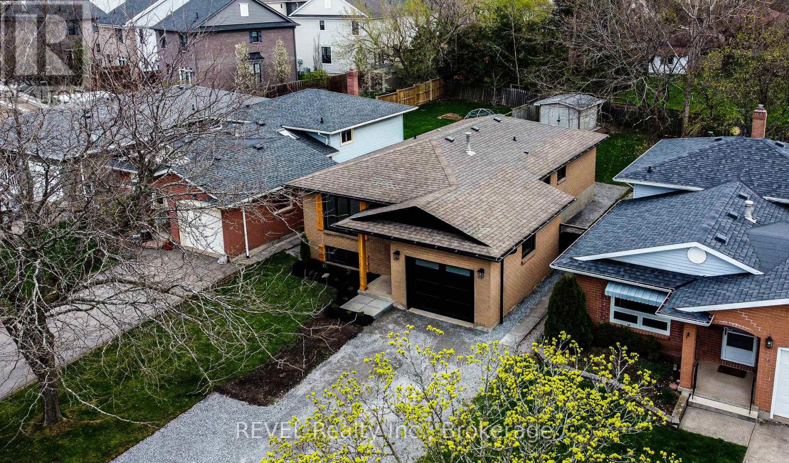 12 ANDREA DRIVE, St. Catharines, Ontario