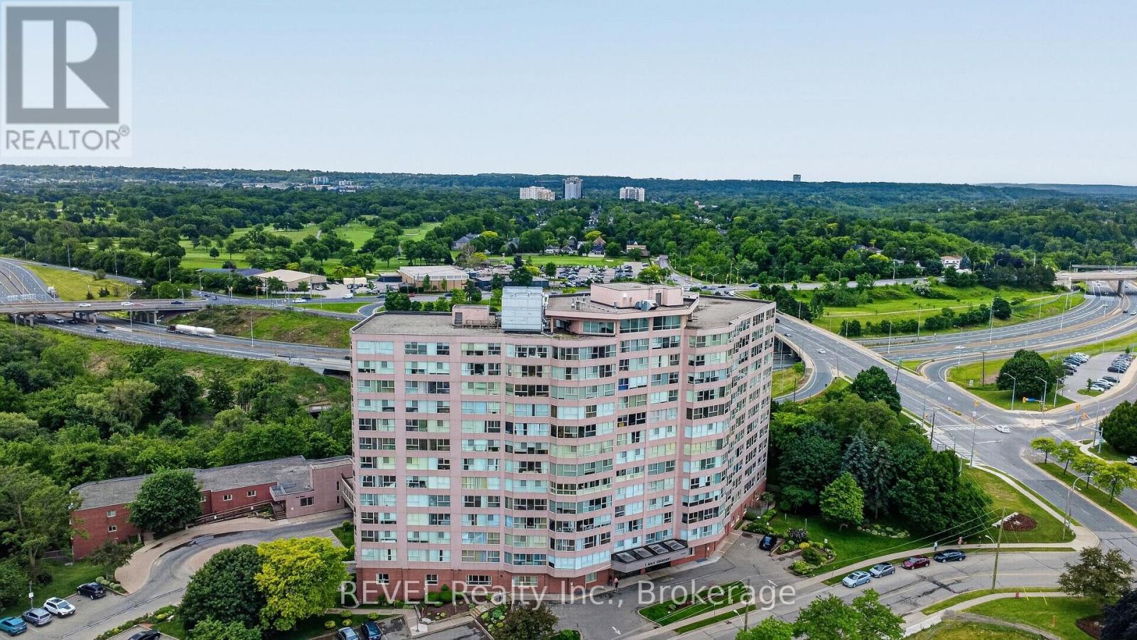 207 - 7 Gale Crescent, St. Catharines, Ontario  L2R 7M8 - Photo 5 - X13453838