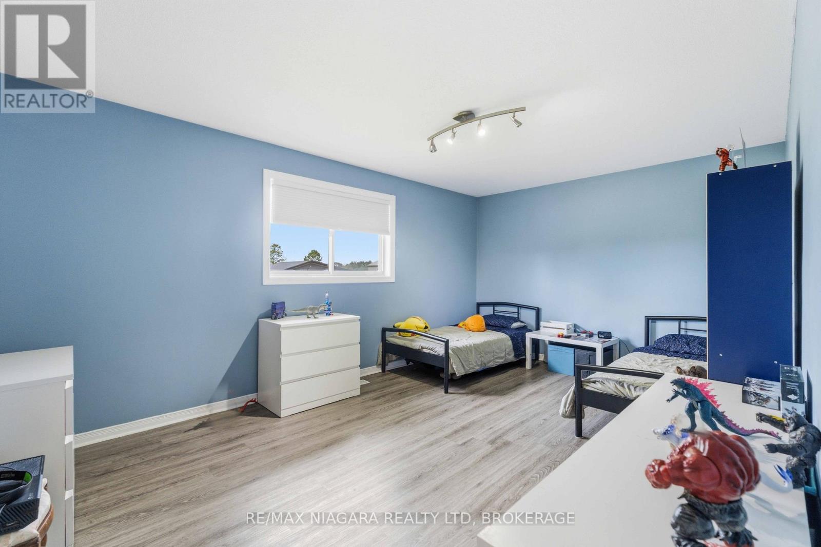 661 Carl Road, Thorold, Ontario  L0S 1K0 - Photo 13 - X13454338
