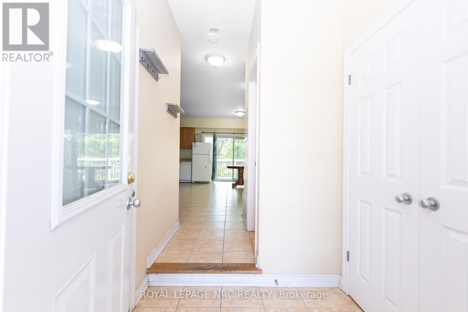 34 Chloe Street, St. Catharines, Ontario  L2P 0A5 - Photo 3 - X13455198