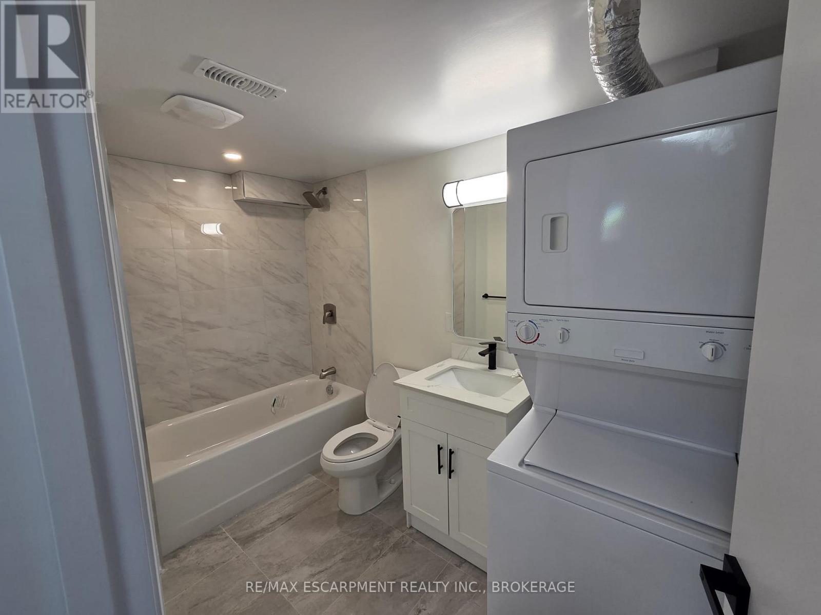 Lower - 12 Ferndale Avenue, St. Catharines, Ontario  L2P 1V3 - Photo 11 - X13456742