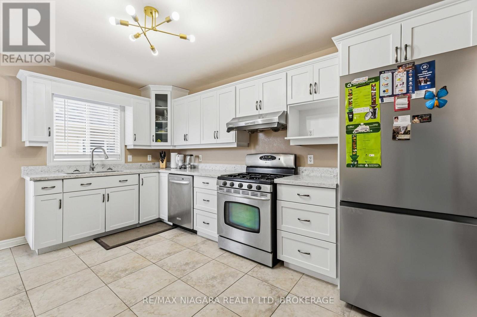 8340 Racey Avenue, Niagara Falls, Ontario  L2H 3M7 - Photo 5 - X13456808
