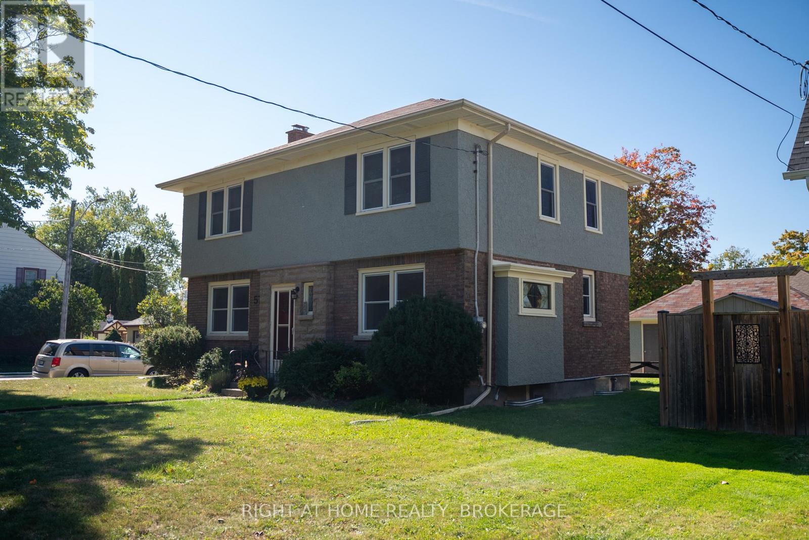 57 EDGAR STREET, Welland, Ontario