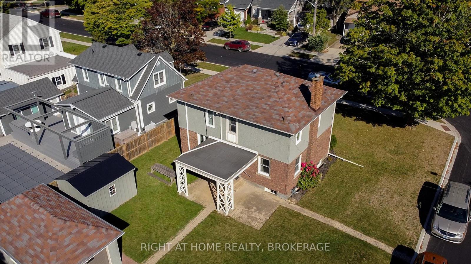 57 Edgar Street, Welland, Ontario  L3C 1S6 - Photo 3 - X13456850