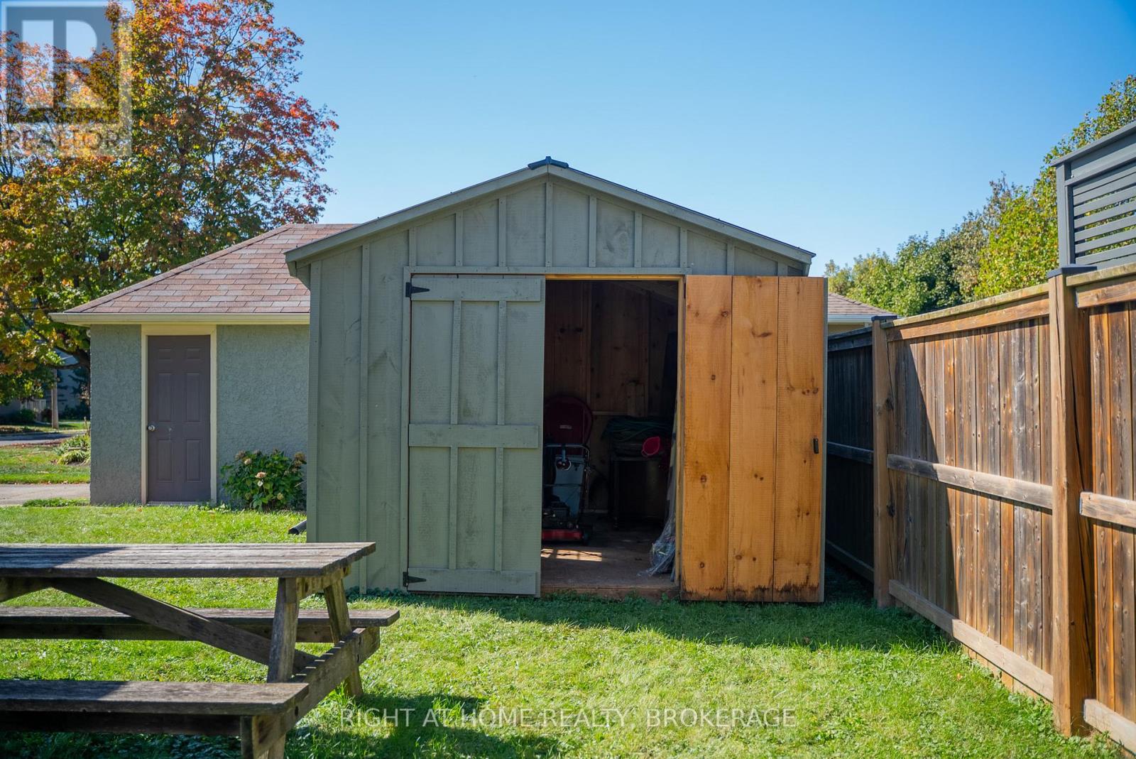 57 Edgar Street, Welland, Ontario  L3C 1S6 - Photo 35 - X13456850
