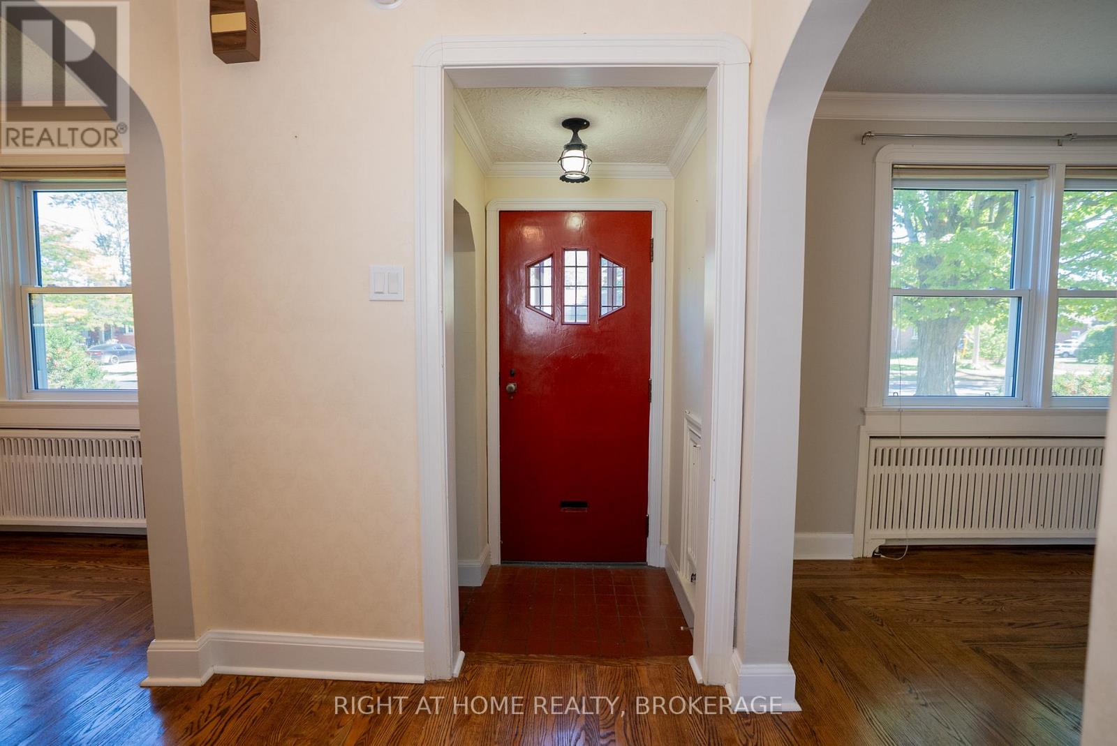 57 Edgar Street, Welland, Ontario  L3C 1S6 - Photo 4 - X13456850