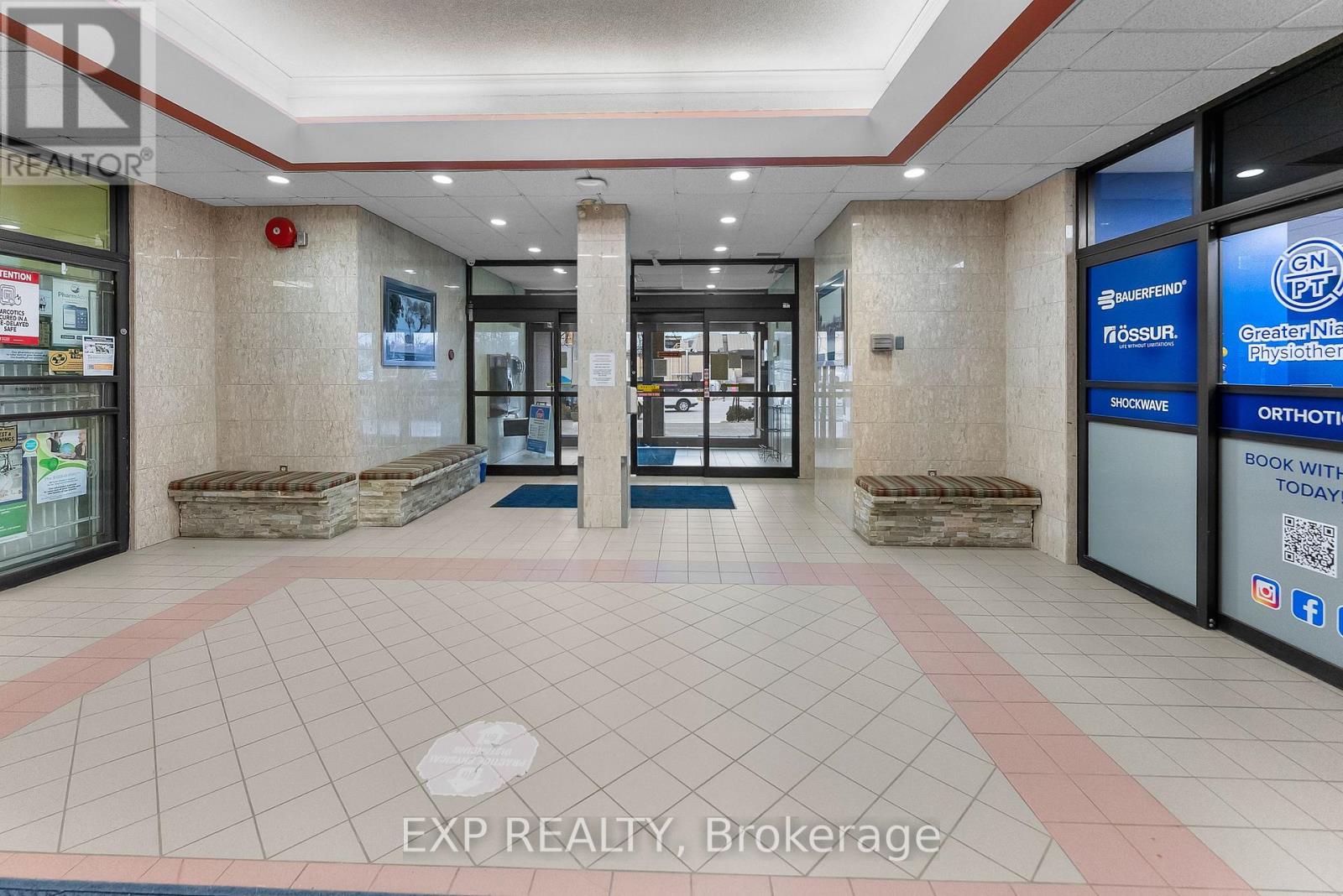 603-604 - 5400 Portage Road, Niagara Falls, Ontario  L2G 5X7 - Photo 2 - X13457012