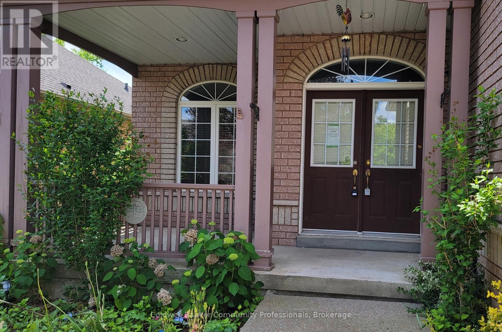 50 Winegarden Trail, Hamilton, Ontario  L9H 7M2 - Photo 3 - X13458024