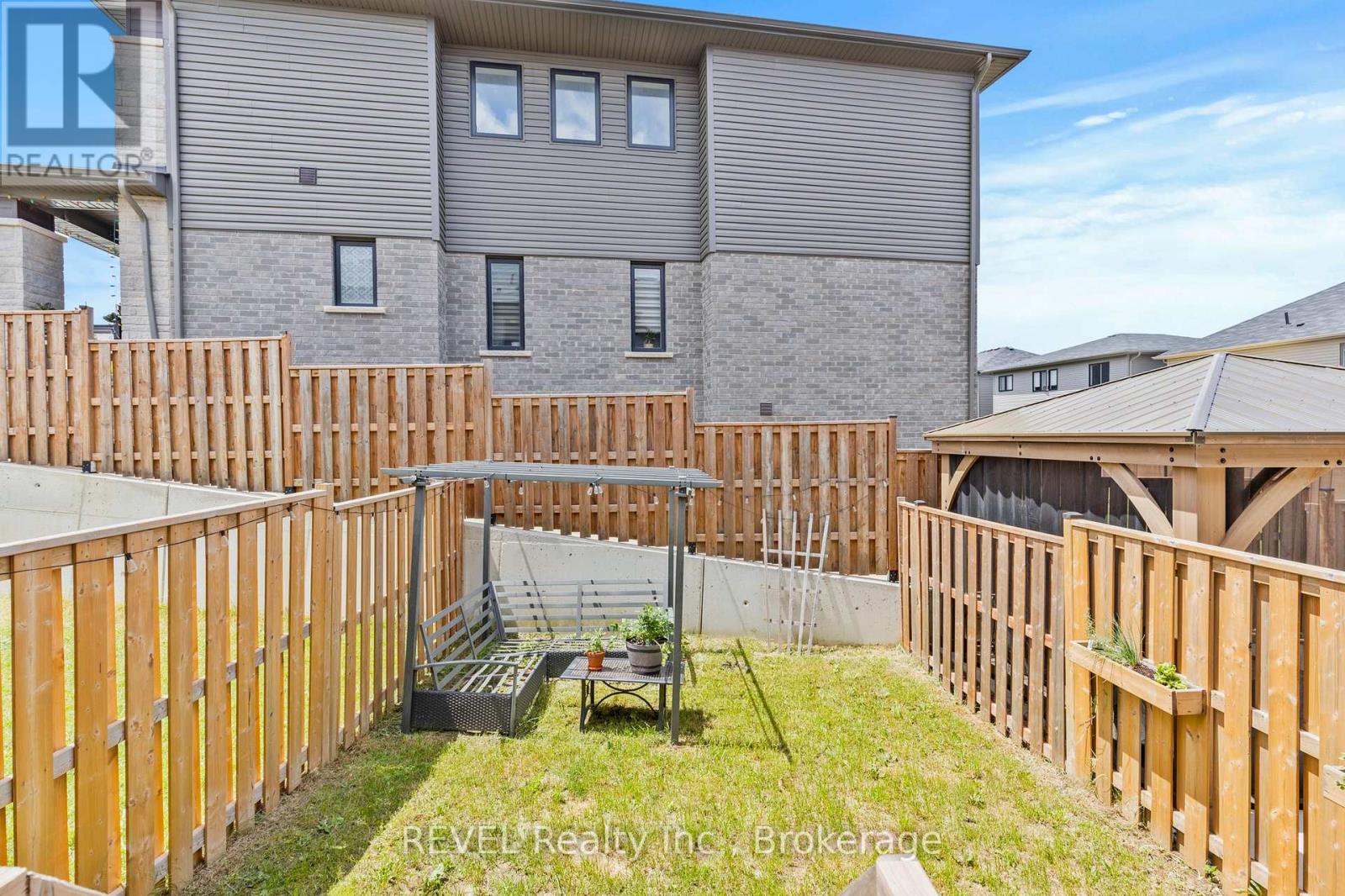 3954 Crown Street, Lincoln, Ontario  L3J 0T1 - Photo 30 - X13459800