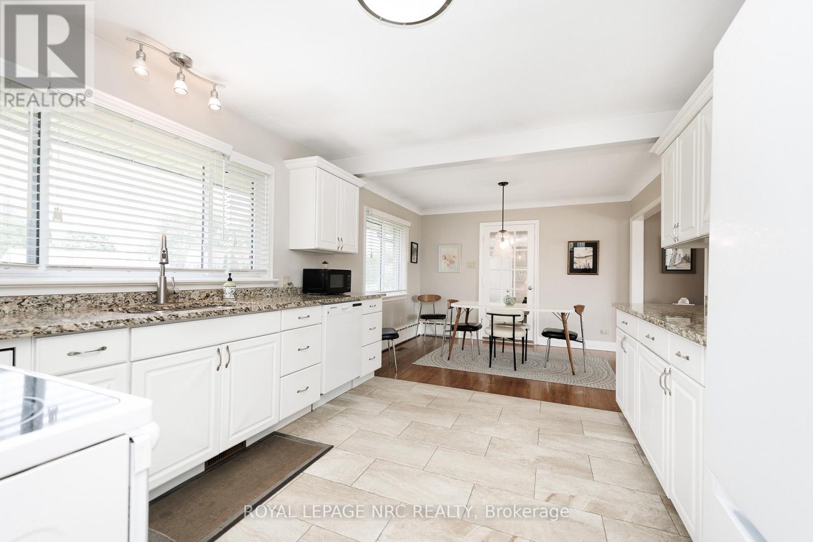 24 Munro Street, Thorold, Ontario  L2V 2V8 - Photo 18 - X13459896