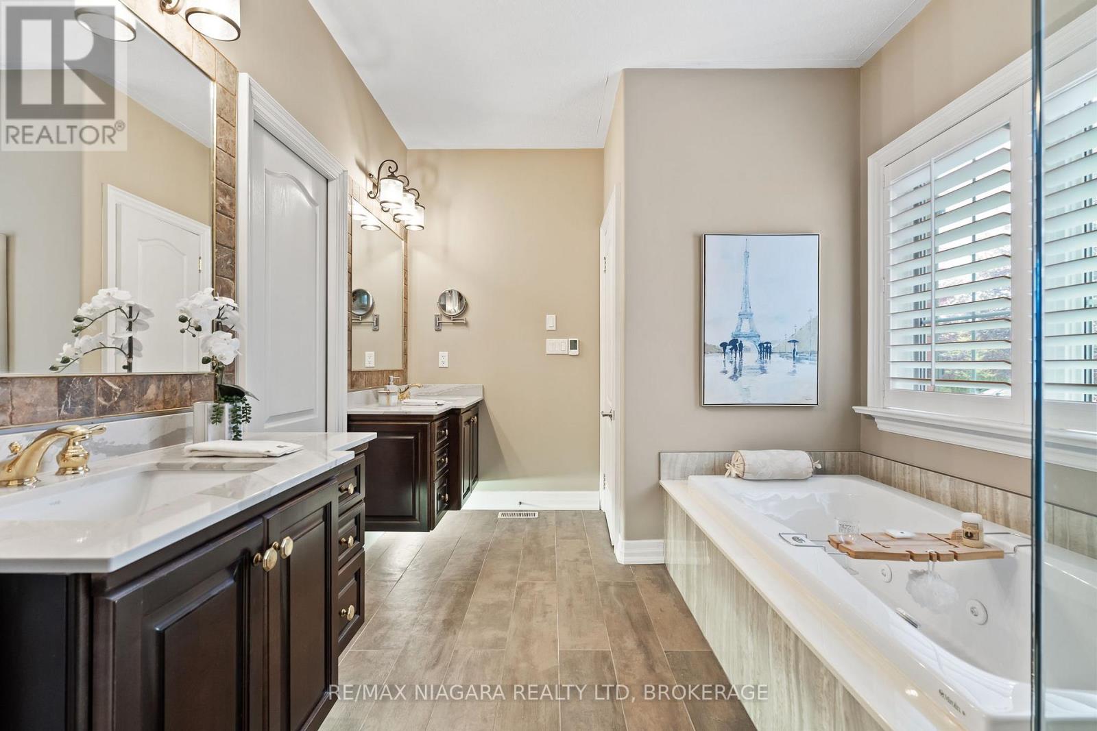 9 Lucia Court, Niagara-On-The-Lake, Ontario  L0S 1J0 - Photo 19 - X13460192