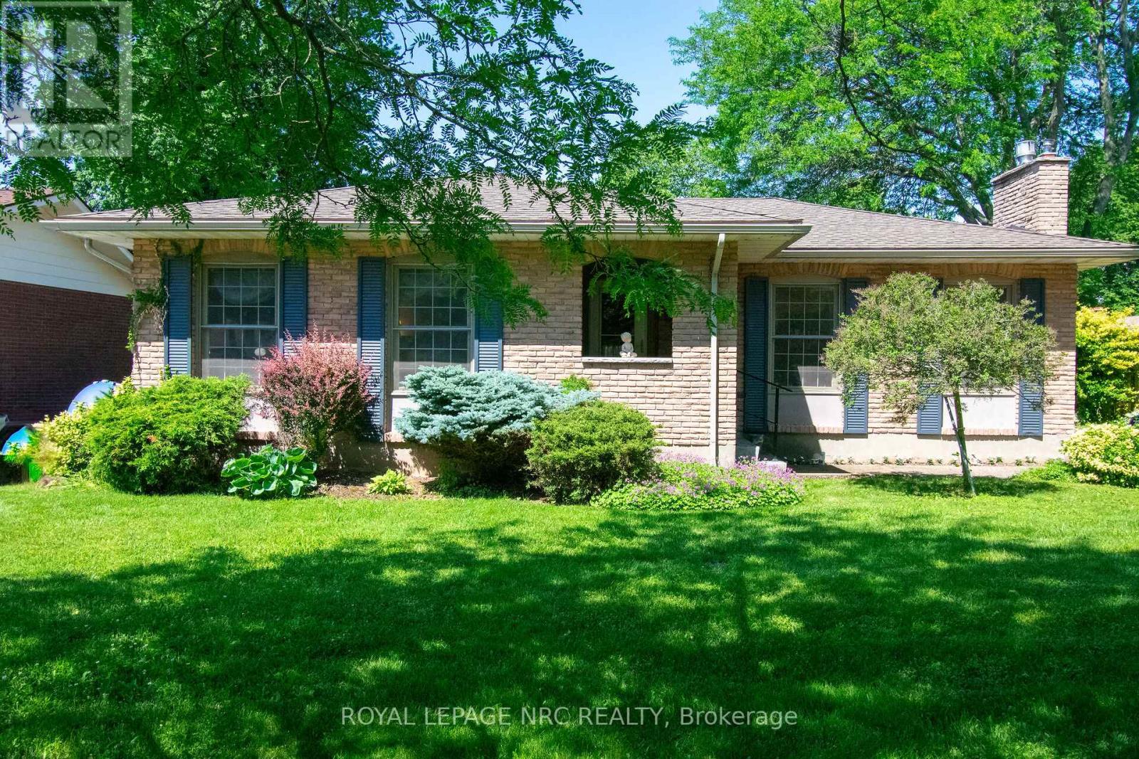 34 Woodington Place, Welland, Ontario  L3C 2J2 - Photo 2 - X13461100