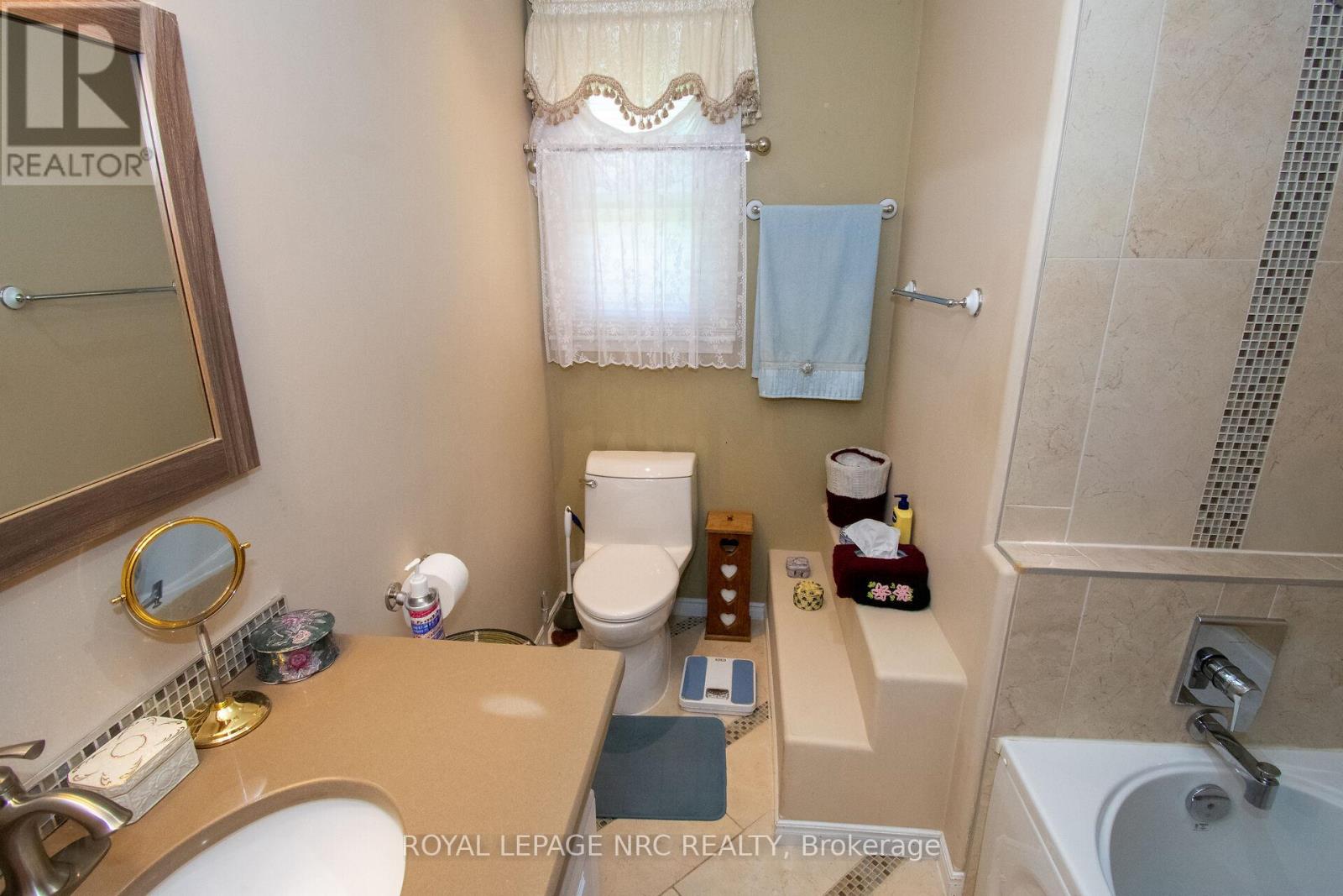 34 Woodington Place, Welland, Ontario  L3C 2J2 - Photo 30 - X13461100
