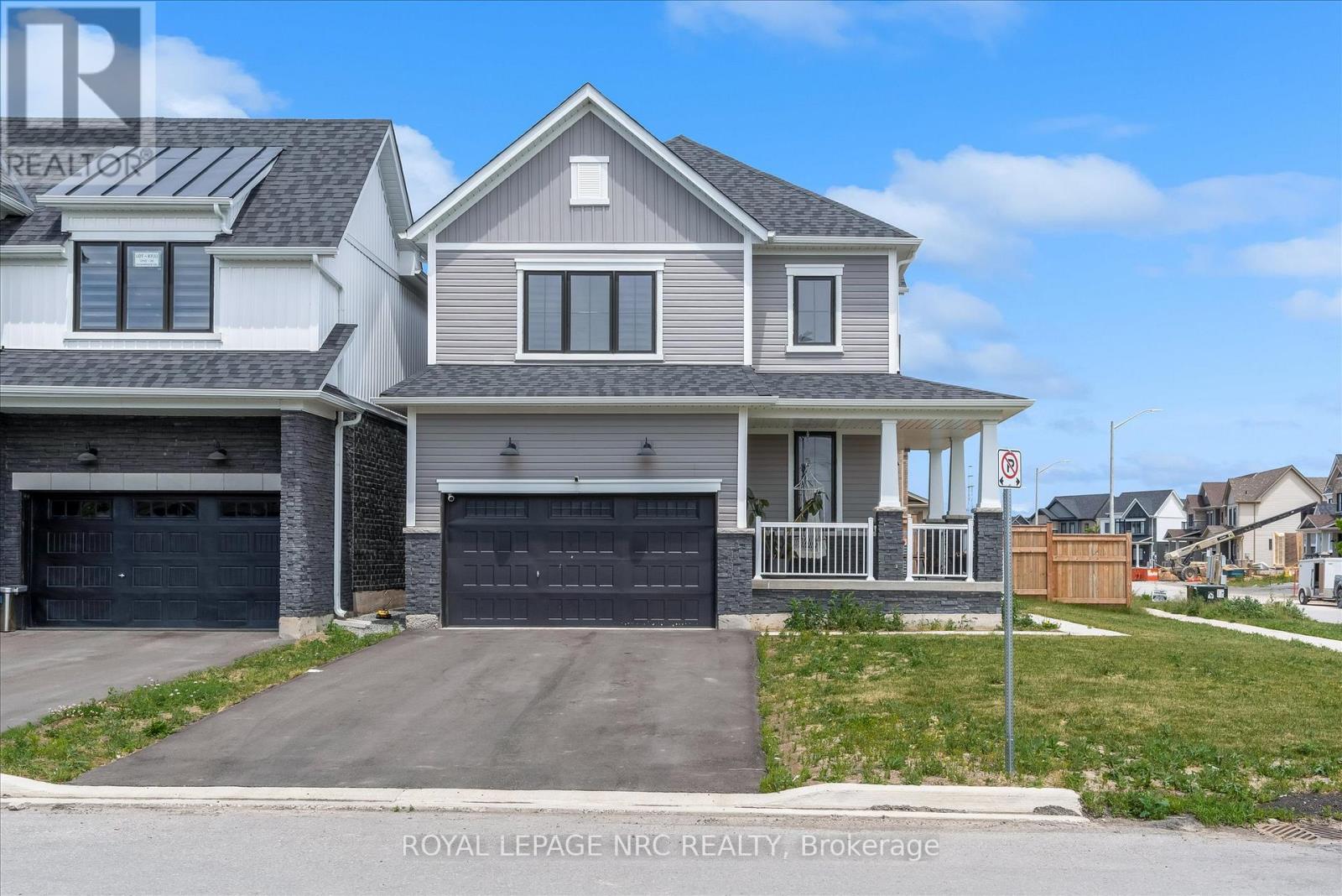 8 Downriver Drive, Welland, Ontario  L3B 0M5 - Photo 2 - X13461694