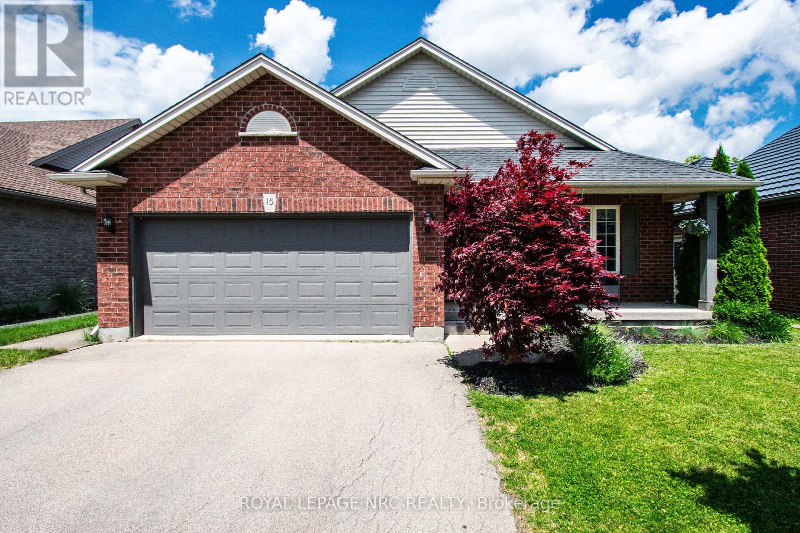 15 ARLENE STREET, St. Catharines, Ontario
