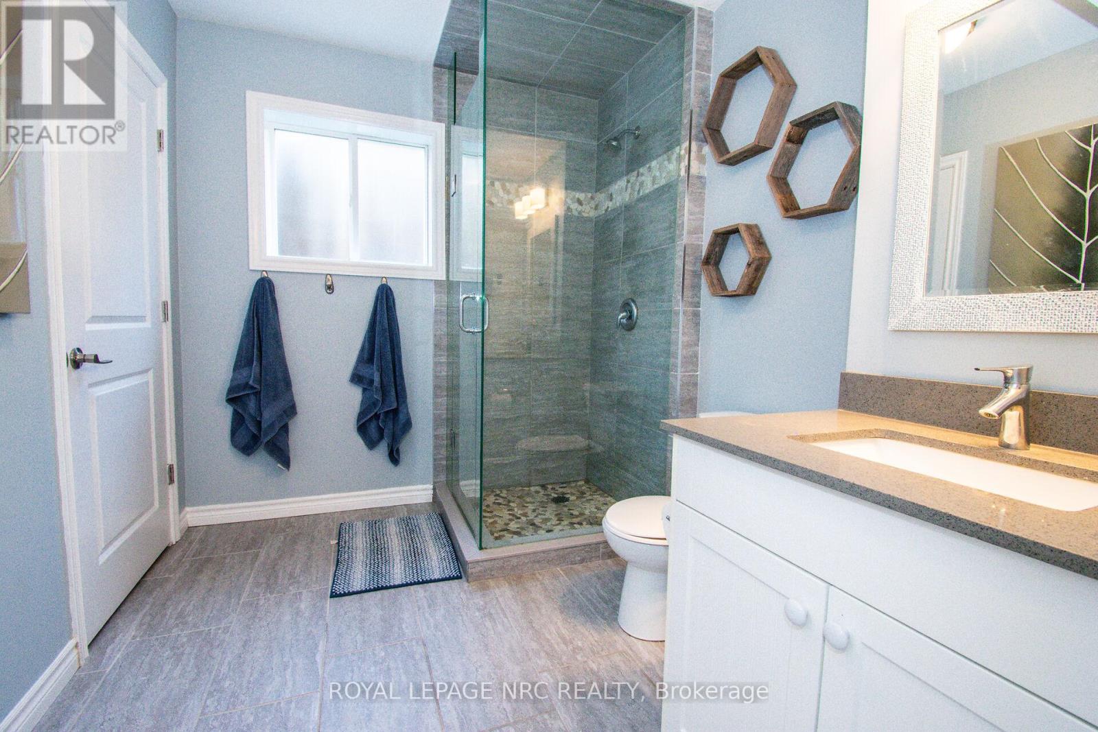 15 Arlene Street, St. Catharines, Ontario  L2S 4C9 - Photo 20 - X13461780