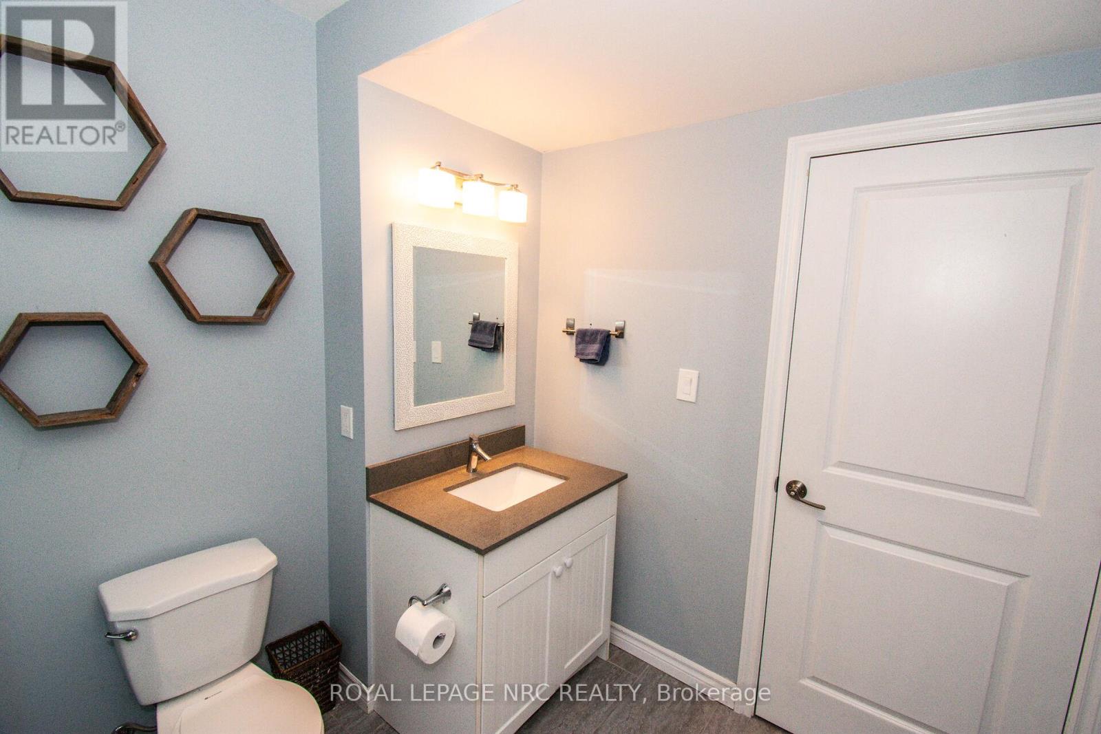 15 Arlene Street, St. Catharines, Ontario  L2S 4C9 - Photo 21 - X13461780