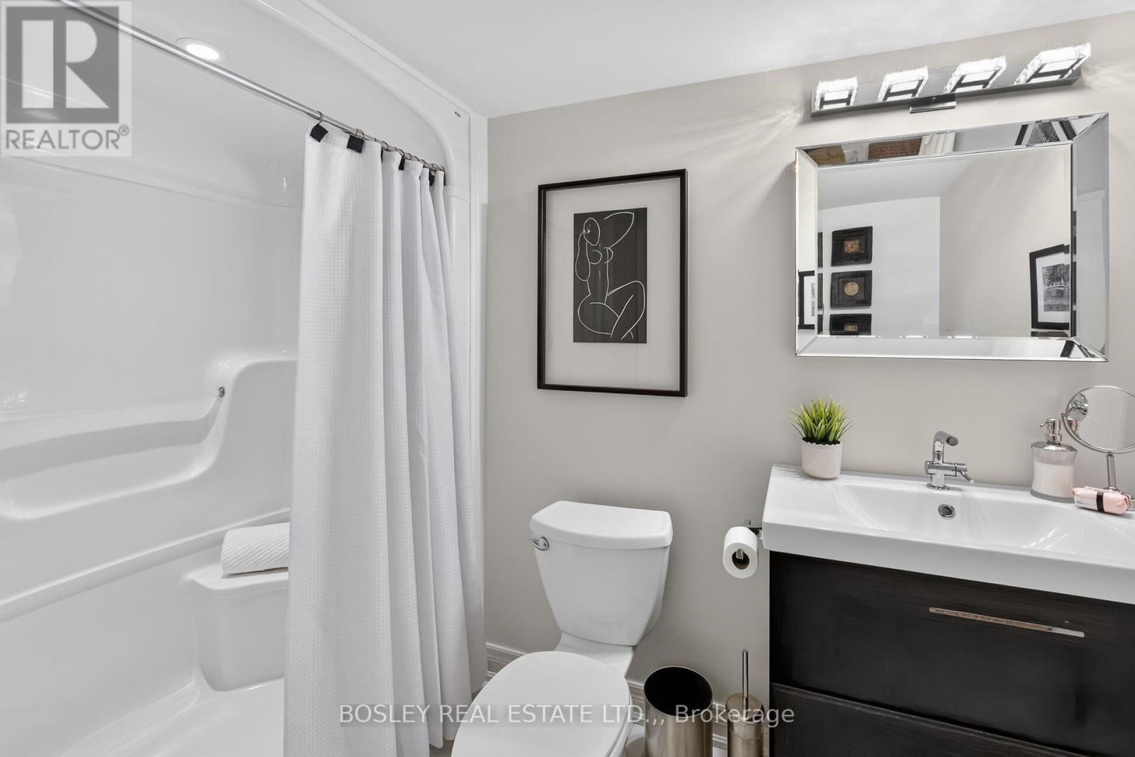Unit 5 - 175 Queen Street, Niagara-On-The-Lake, Ontario  L0S 1J0 - Photo 39 - X13464028