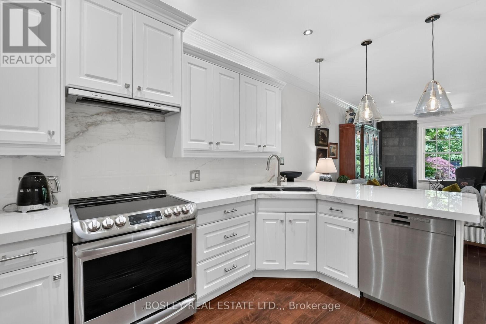Unit 5 - 175 Queen Street, Niagara-On-The-Lake, Ontario  L0S 1J0 - Photo 5 - X13464028
