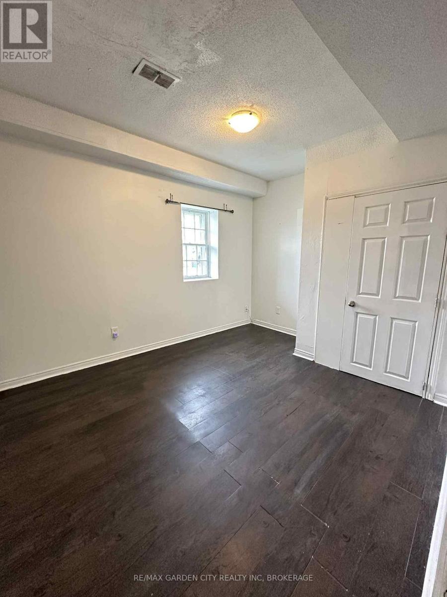Unit #1 - 29 Rykert Street S, St. Catharines, Ontario  L2S 1Y8 - Photo 6 - X13464196