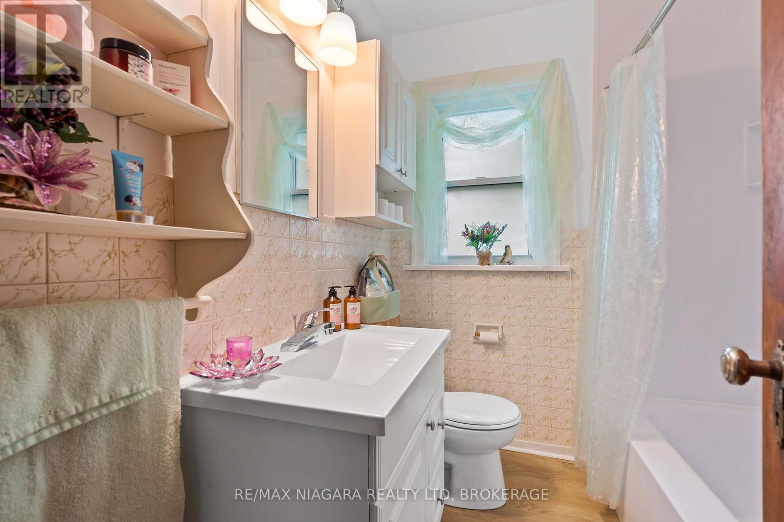 63 Wilton Avenue, Welland, Ontario  L3C 1Z8 - Photo 14 - X13464208