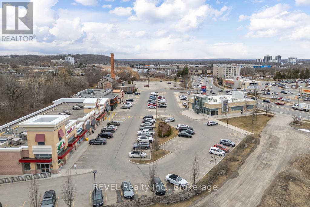 B2 - 344 Glendale Avenue, St. Catharines, Ontario  L2T 4E3 - Photo 2 - X13465150