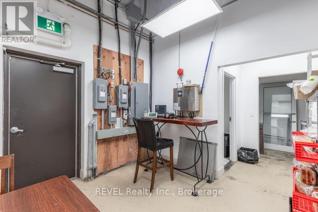 B2 - 344 Glendale Avenue, St. Catharines, Ontario  L2T 4E3 - Photo 21 - X13465150