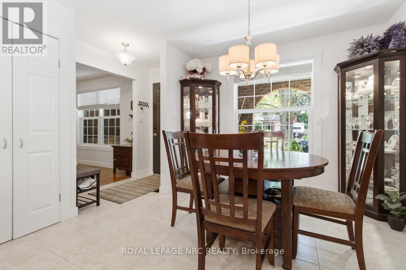 37 Spruceside Crescent, Pelham, Ontario  L3E 0G1 - Photo 36 - X13465252