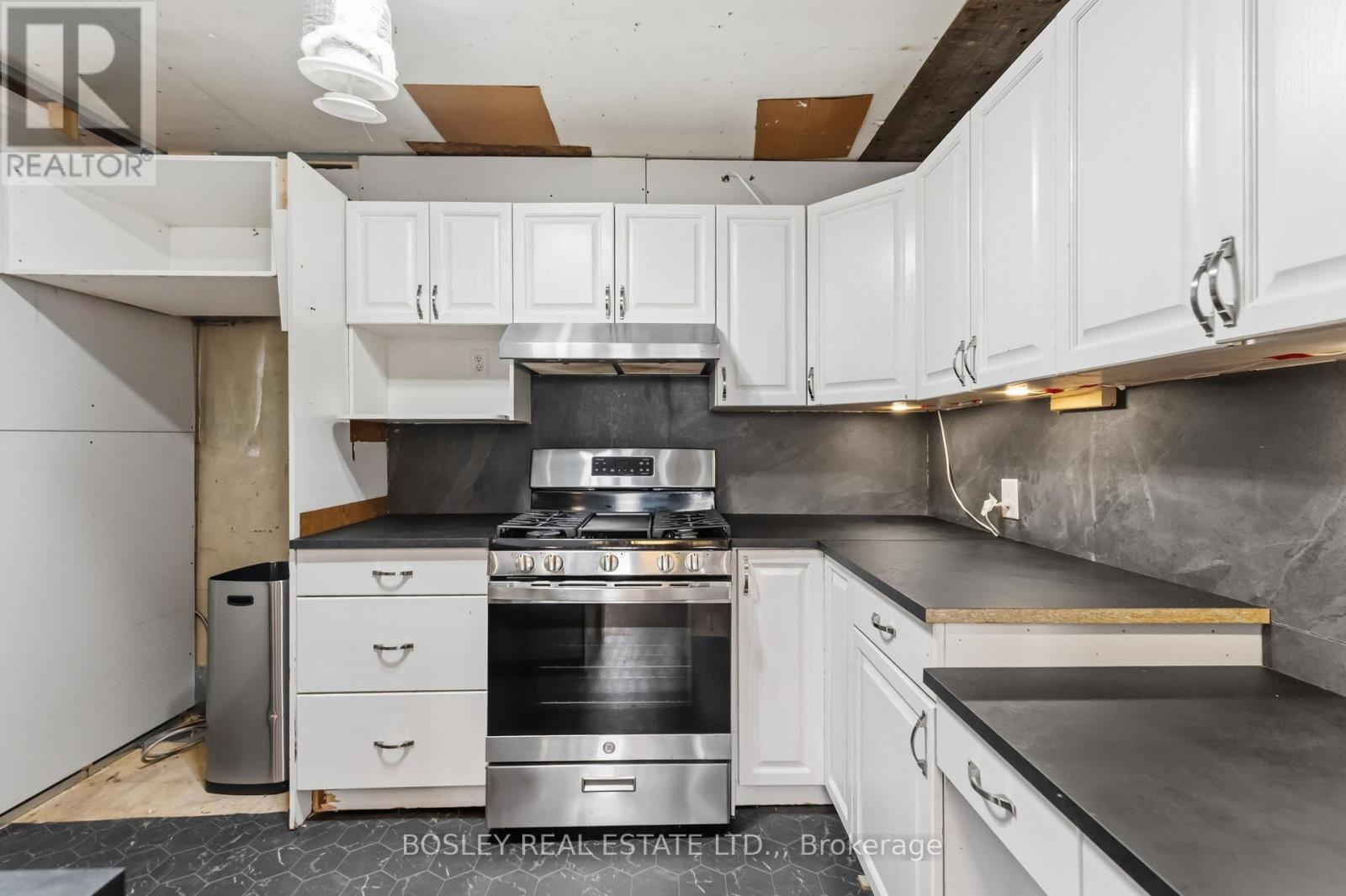 230 Pelham Road, St. Catharines, Ontario  L2S 1X6 - Photo 19 - X13465510