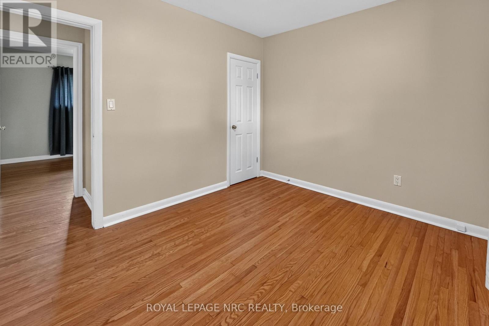 22 Mckenzie Street, St. Catharines, Ontario  L2M 2N1 - Photo 16 - X13465688