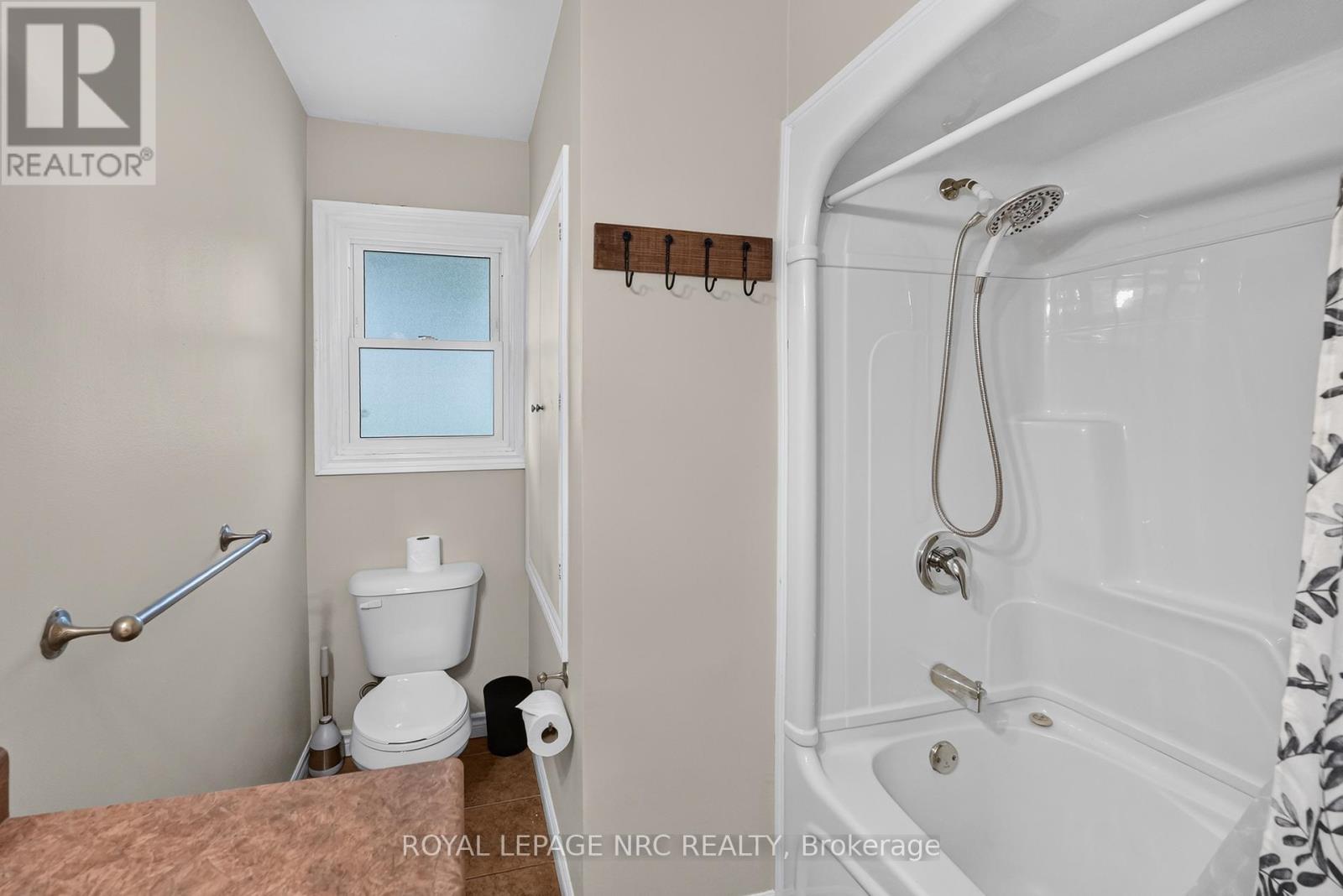 22 Mckenzie Street, St. Catharines, Ontario  L2M 2N1 - Photo 20 - X13465688