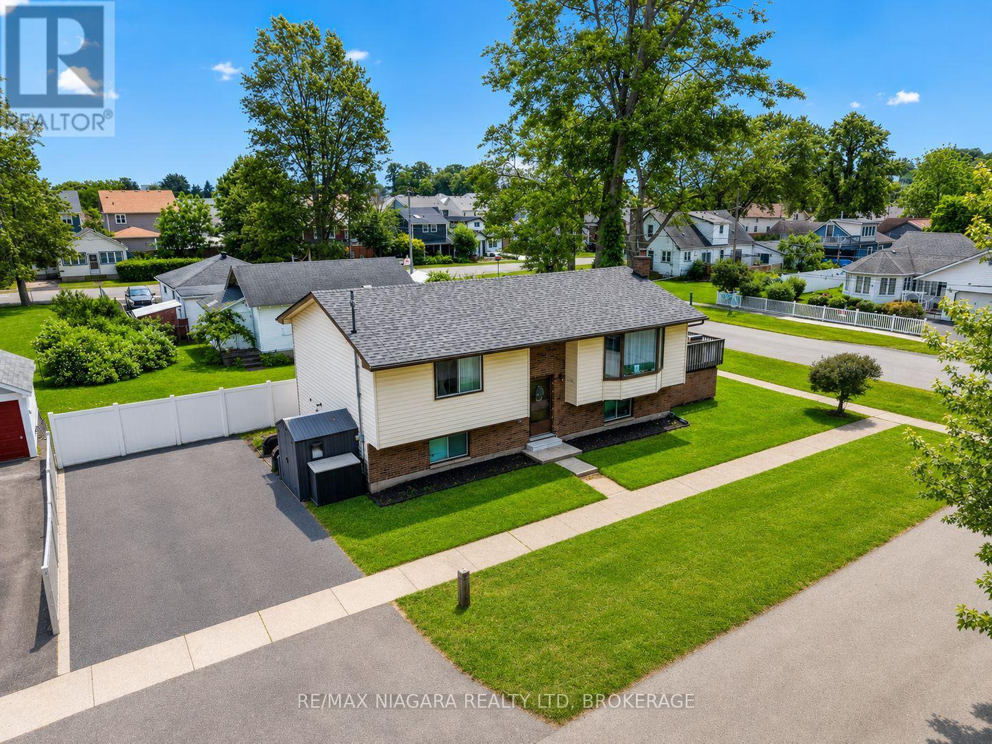 384 DOVERCOURT ROAD, Fort Erie, Ontario