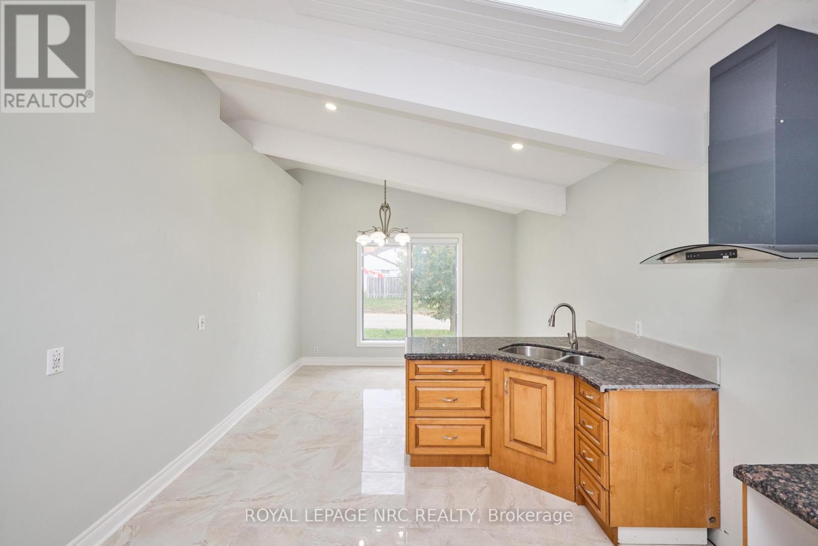 6673 Huggins Street, Niagara Falls, Ontario  L2J 1H5 - Photo 26 - X13466140