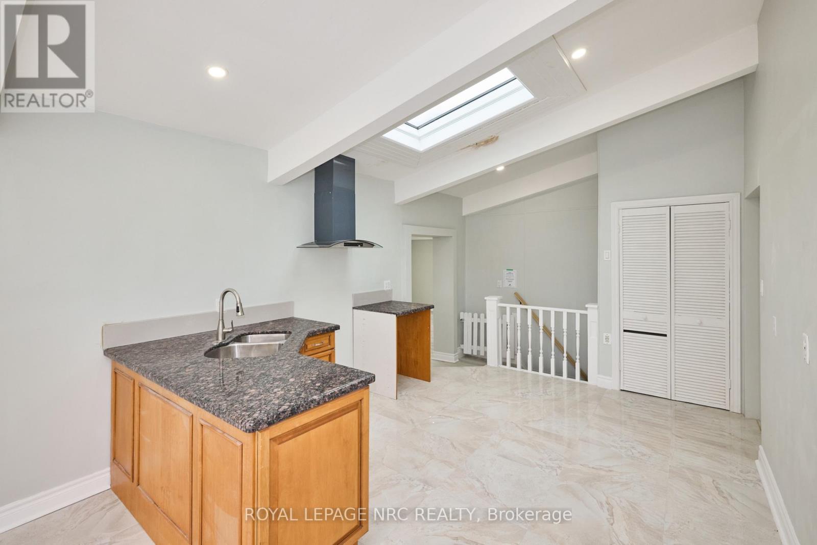 6673 Huggins Street, Niagara Falls, Ontario  L2J 1H5 - Photo 28 - X13466140