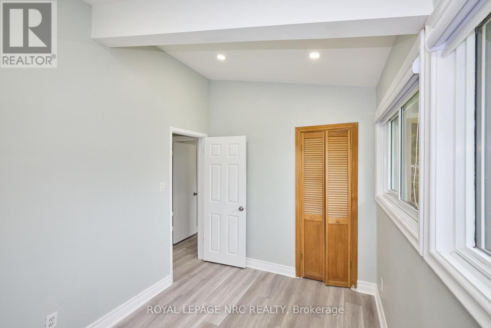 6673 Huggins Street, Niagara Falls, Ontario  L2J 1H5 - Photo 32 - X13466140