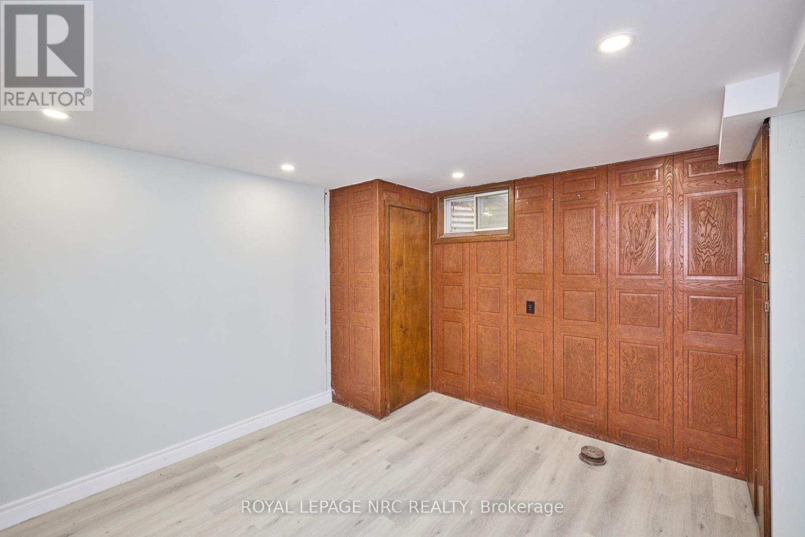 6673 Huggins Street, Niagara Falls, Ontario  L2J 1H5 - Photo 41 - X13466140