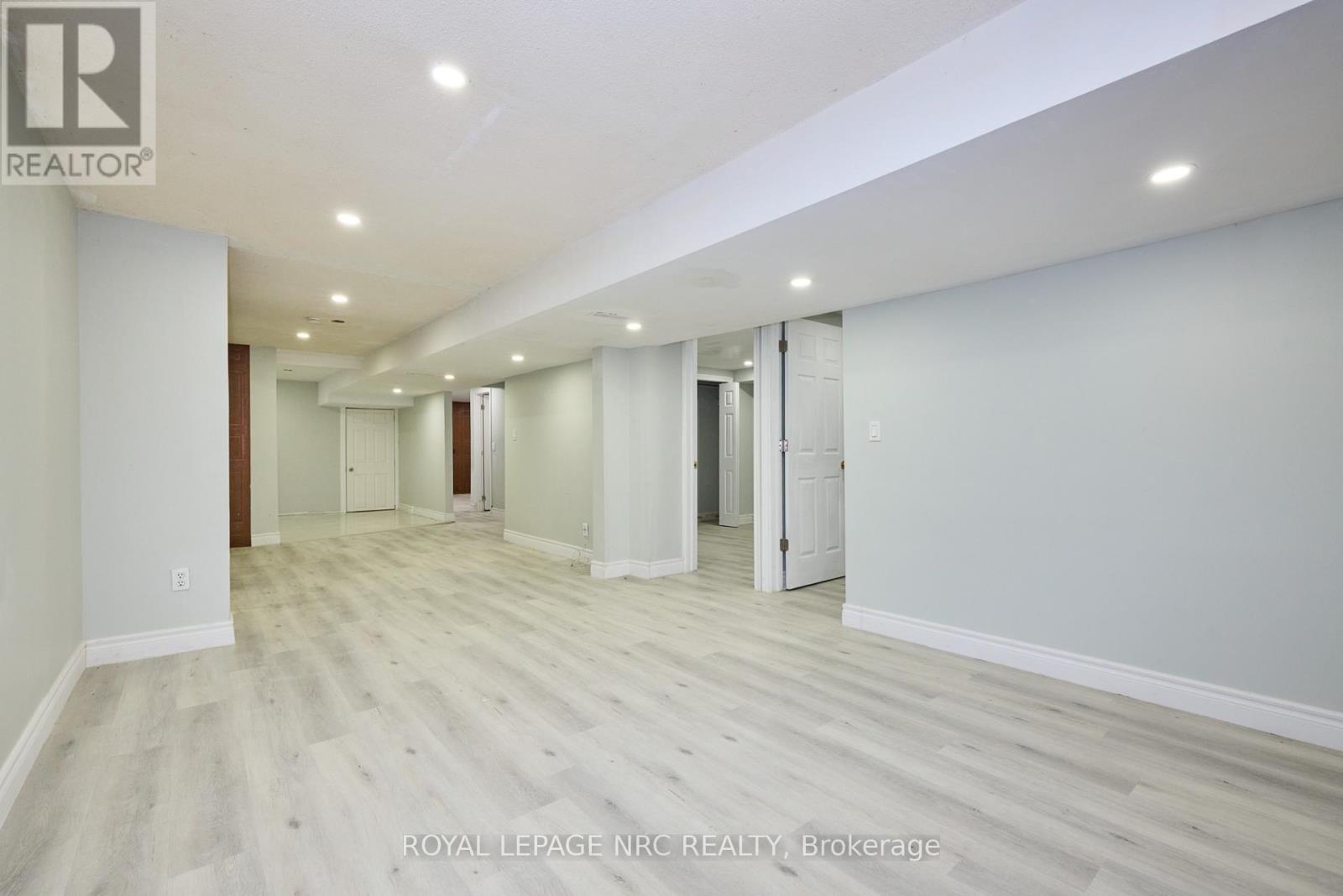 6673 Huggins Street, Niagara Falls, Ontario  L2J 1H5 - Photo 48 - X13466140