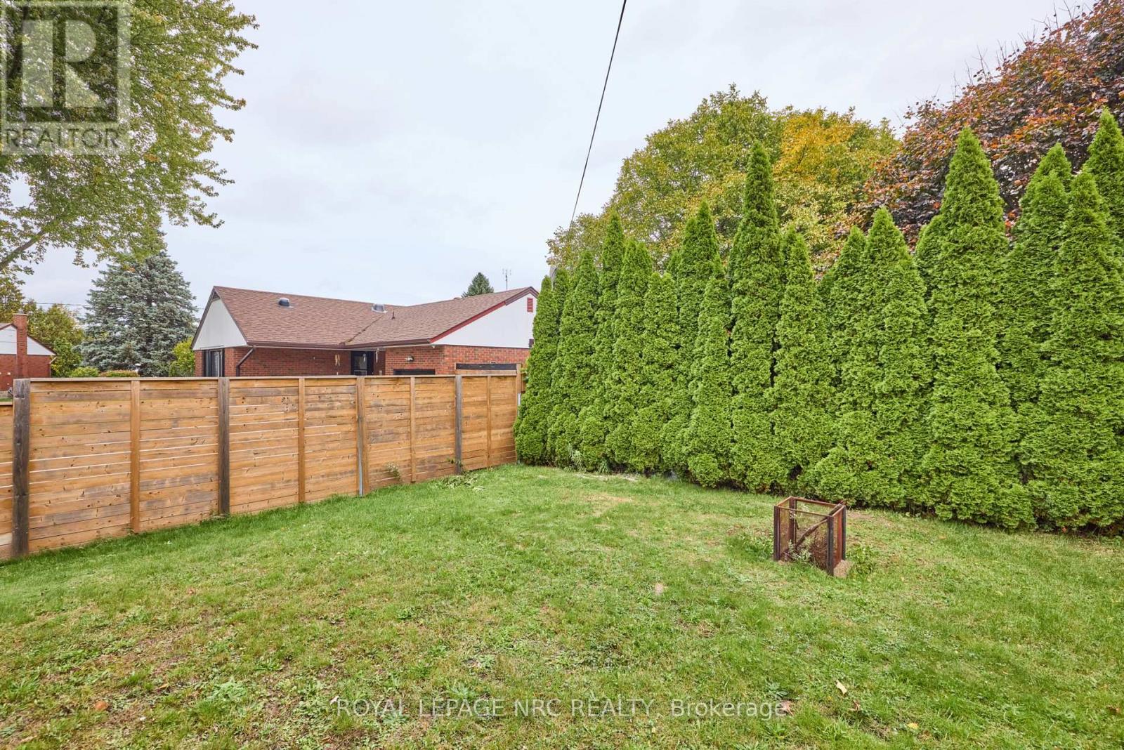 6673 Huggins Street, Niagara Falls, Ontario  L2J 1H5 - Photo 8 - X13466140