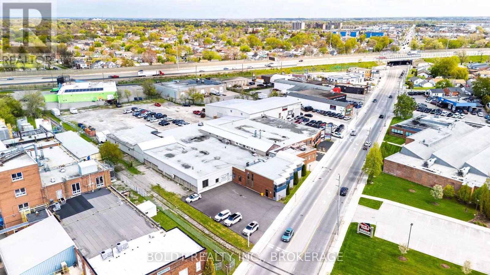 120 - 325 Welland Avenue, St. Catharines, Ontario  L2R 2R2 - Photo 5 - X13466706