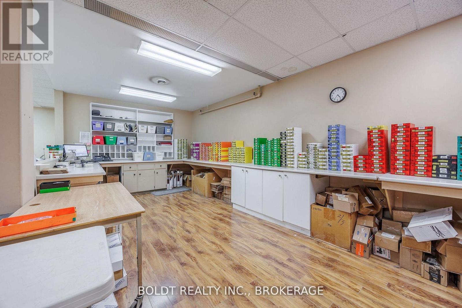120 - 325 Welland Avenue, St. Catharines, Ontario  L2R 2R2 - Photo 6 - X13466706