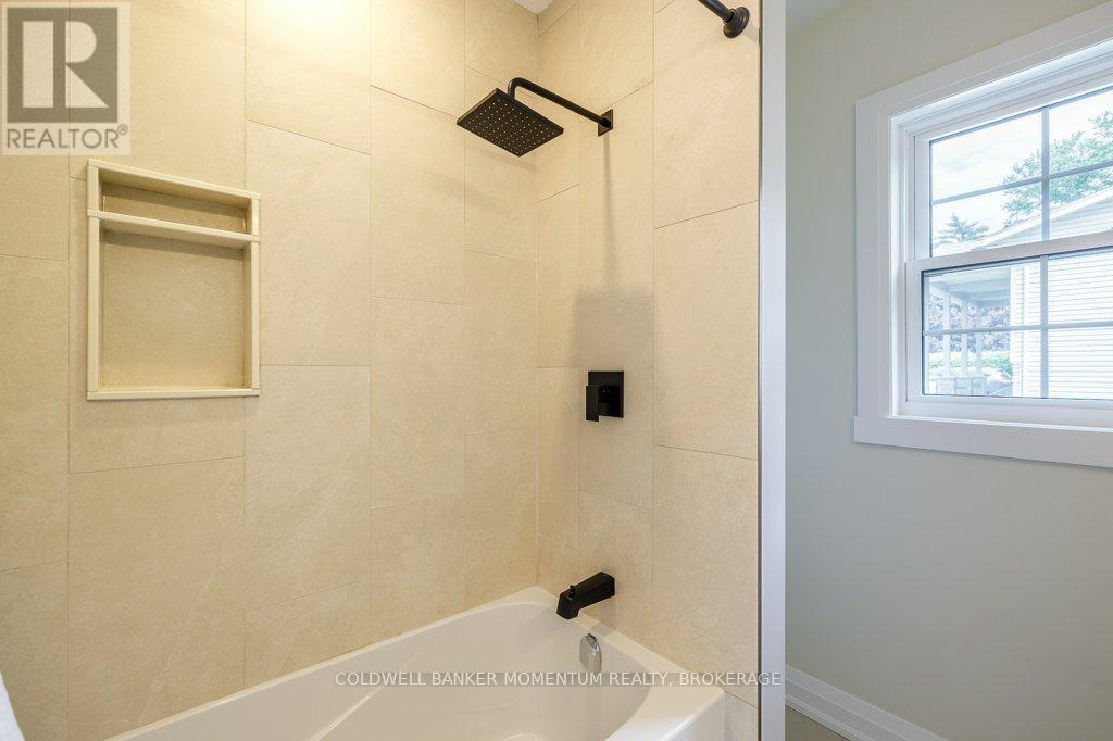 1105 Haist Street, Pelham, Ontario  L0S 1E2 - Photo 19 - X13467226